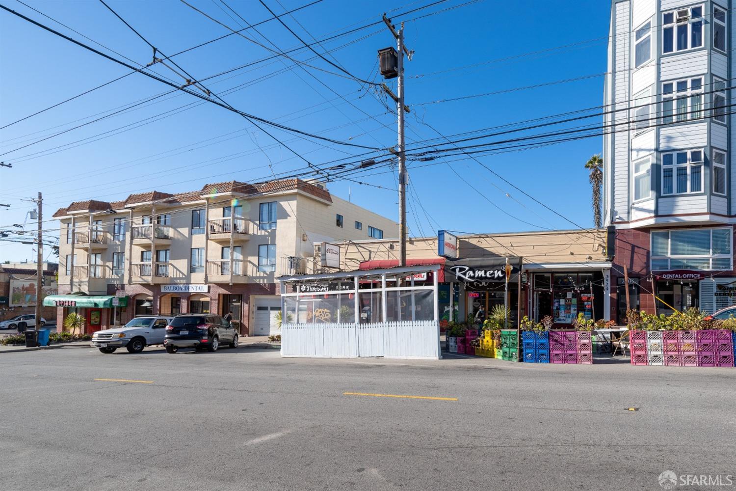 Detail Gallery Image 58 of 82 For 3491 Balboa St #5,  San Francisco,  CA 94121 - 4 Beds | 3/1 Baths