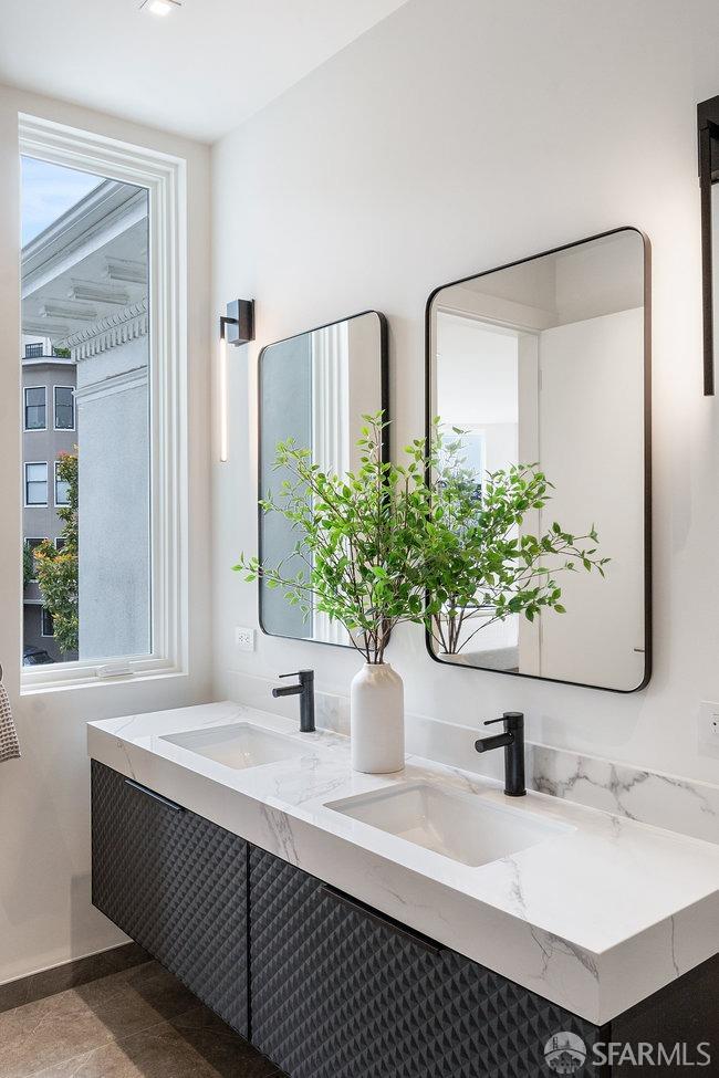 Detail Gallery Image 16 of 31 For 1465 Masonic Ave #2,  San Francisco,  CA 94117 - 2 Beds | 2/1 Baths