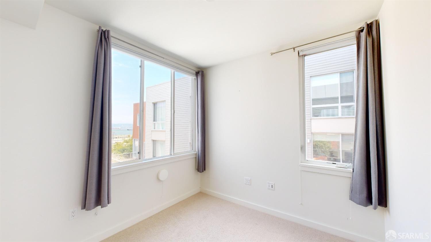 Detail Gallery Image 12 of 19 For 551 Hudson Ave #303,  San Francisco,  CA 94124 - 1 Beds | 1 Baths