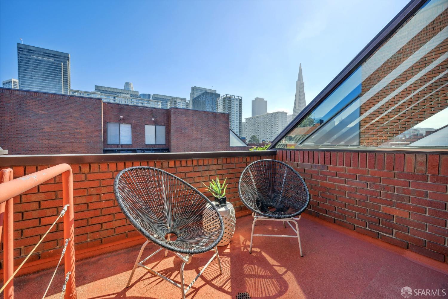 Detail Gallery Image 28 of 46 For 640 Davis St #17,  San Francisco,  CA 94111 - 3 Beds | 3 Baths