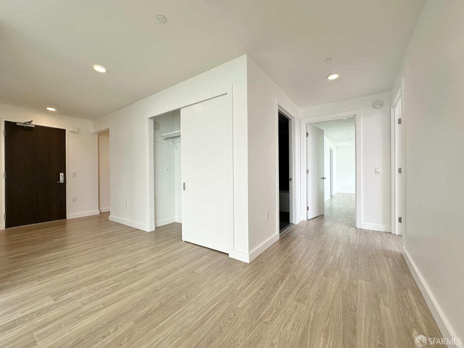 Detail Gallery Image 10 of 38 For 39 Tehama St 33a,  San Francisco,  CA 94105 - 2 Beds | 2/1 Baths