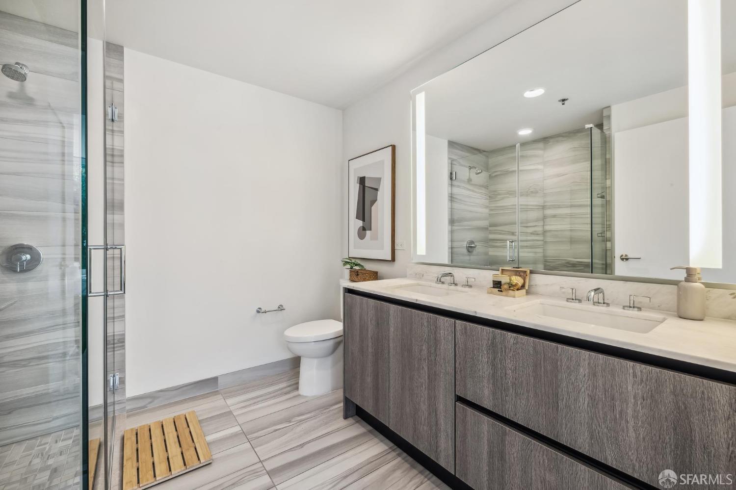 Detail Gallery Image 17 of 41 For 201 Folsom St 10f,  San Francisco,  CA 94105 - 2 Beds | 2 Baths