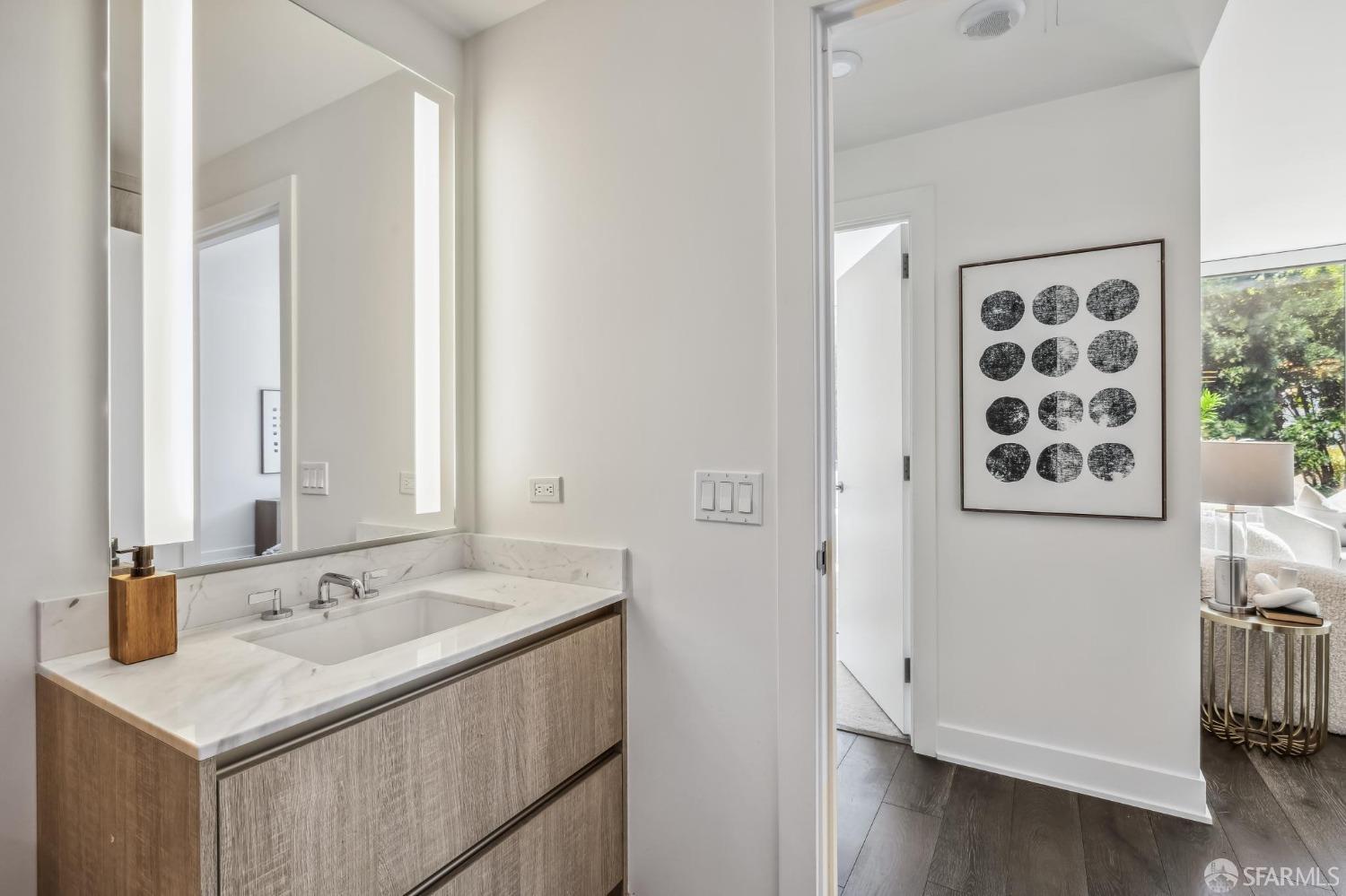 Detail Gallery Image 21 of 41 For 201 Folsom St 10f,  San Francisco,  CA 94105 - 2 Beds | 2 Baths