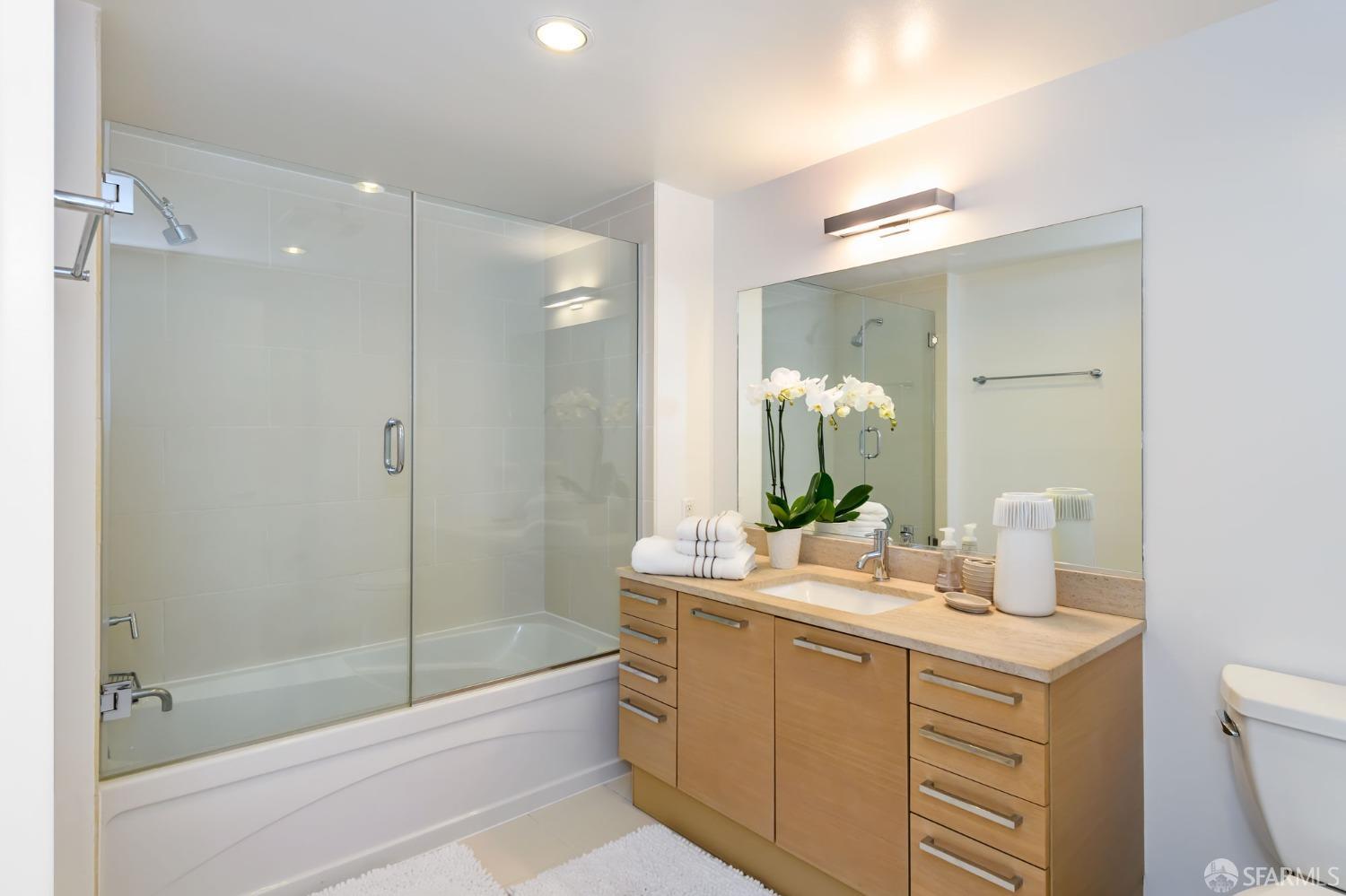 Detail Gallery Image 14 of 43 For 1 Hawthorne St 3d,  San Francisco,  CA 94105 - 1 Beds | 1 Baths