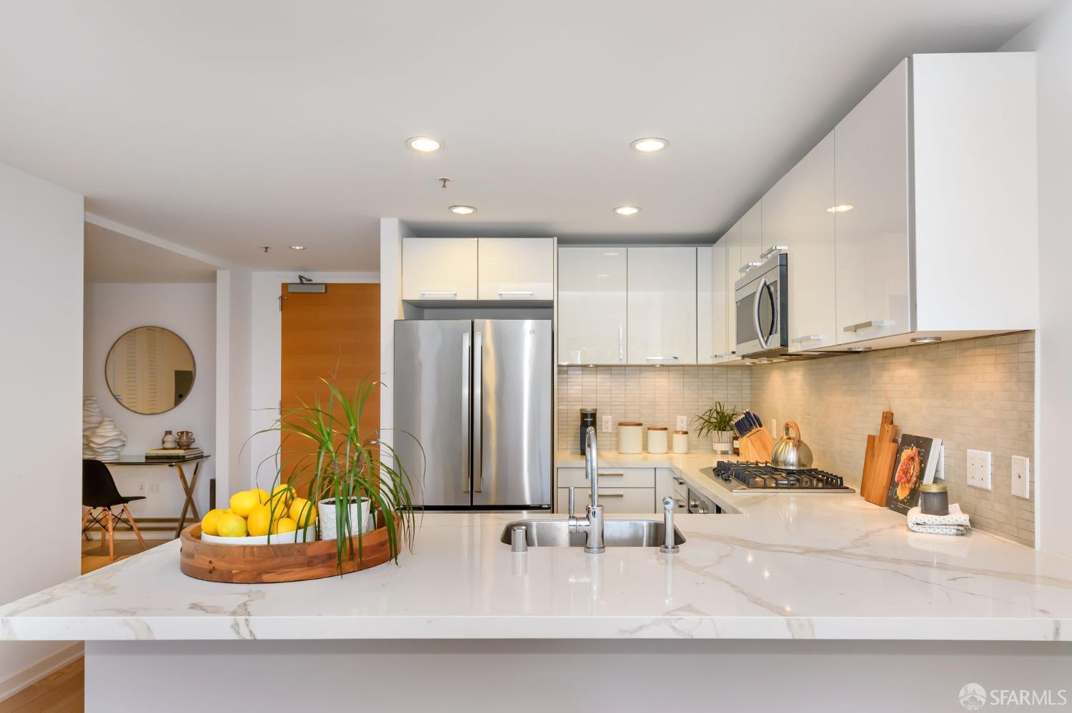 Detail Gallery Image 5 of 43 For 1 Hawthorne St 3d,  San Francisco,  CA 94105 - 1 Beds | 1 Baths