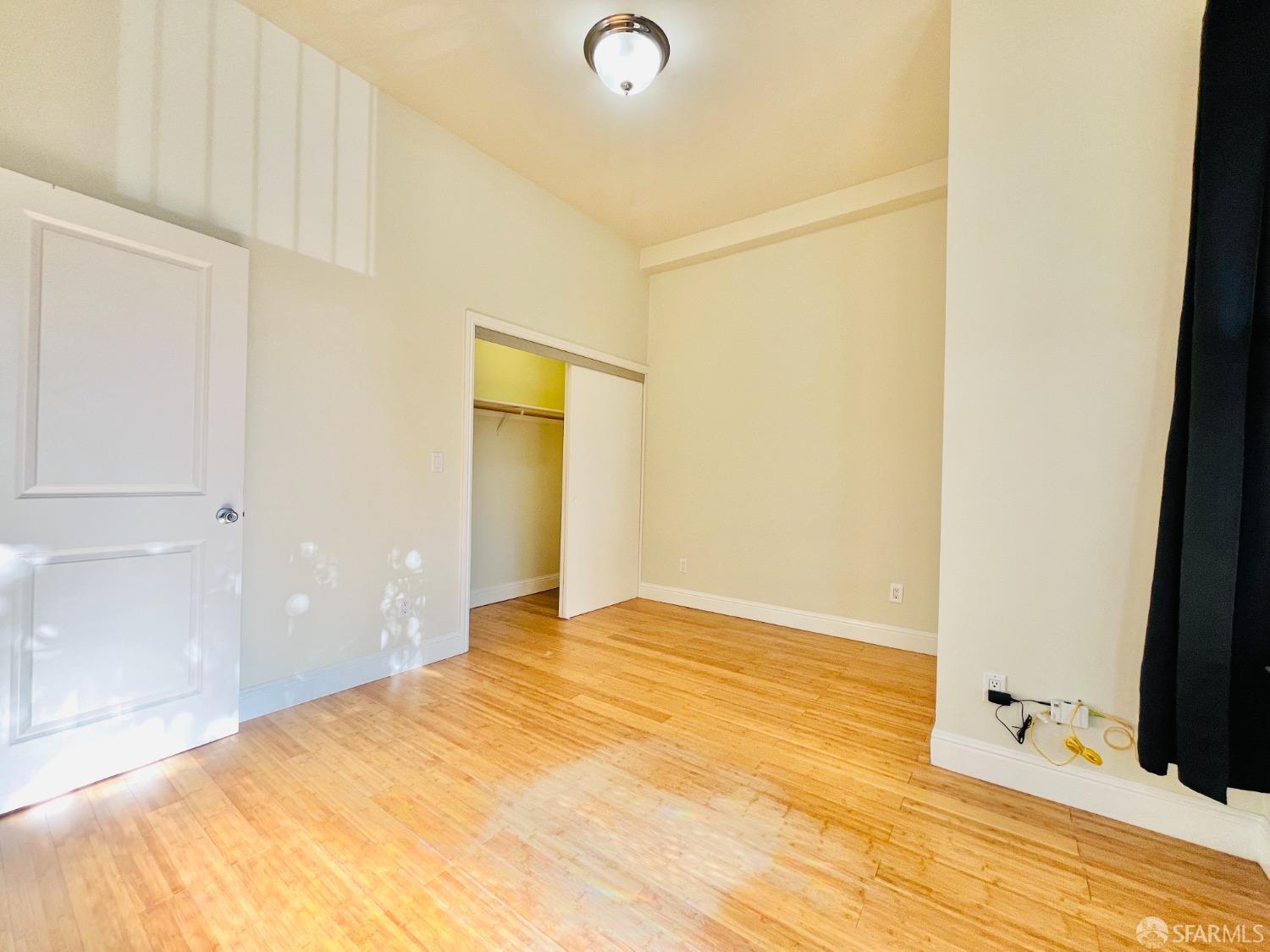 Detail Gallery Image 11 of 52 For 803 Shotwell St, San Francisco,  CA 94110 - 2 Beds | 2 Baths