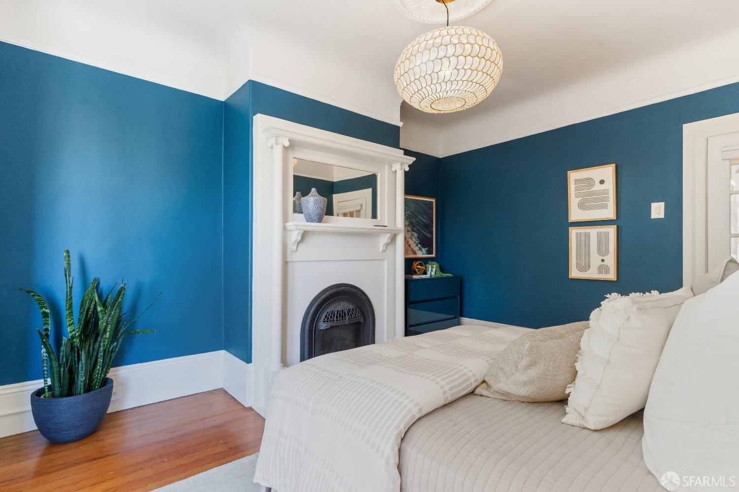 Detail Gallery Image 20 of 49 For 1156 Treat Ave #B,  San Francisco,  CA 94110 - 3 Beds | 1/1 Baths