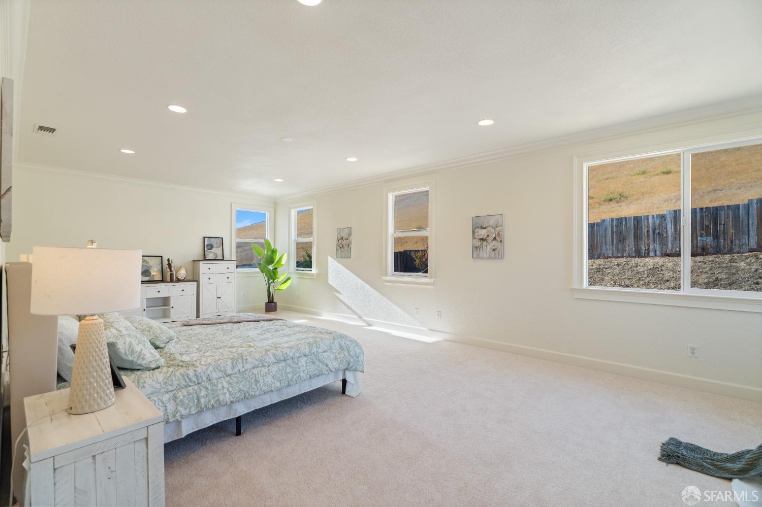 Detail Gallery Image 28 of 46 For 2974 Pilar Ridge Dr, Bay Point,  CA 94565 - 4 Beds | 3/1 Baths