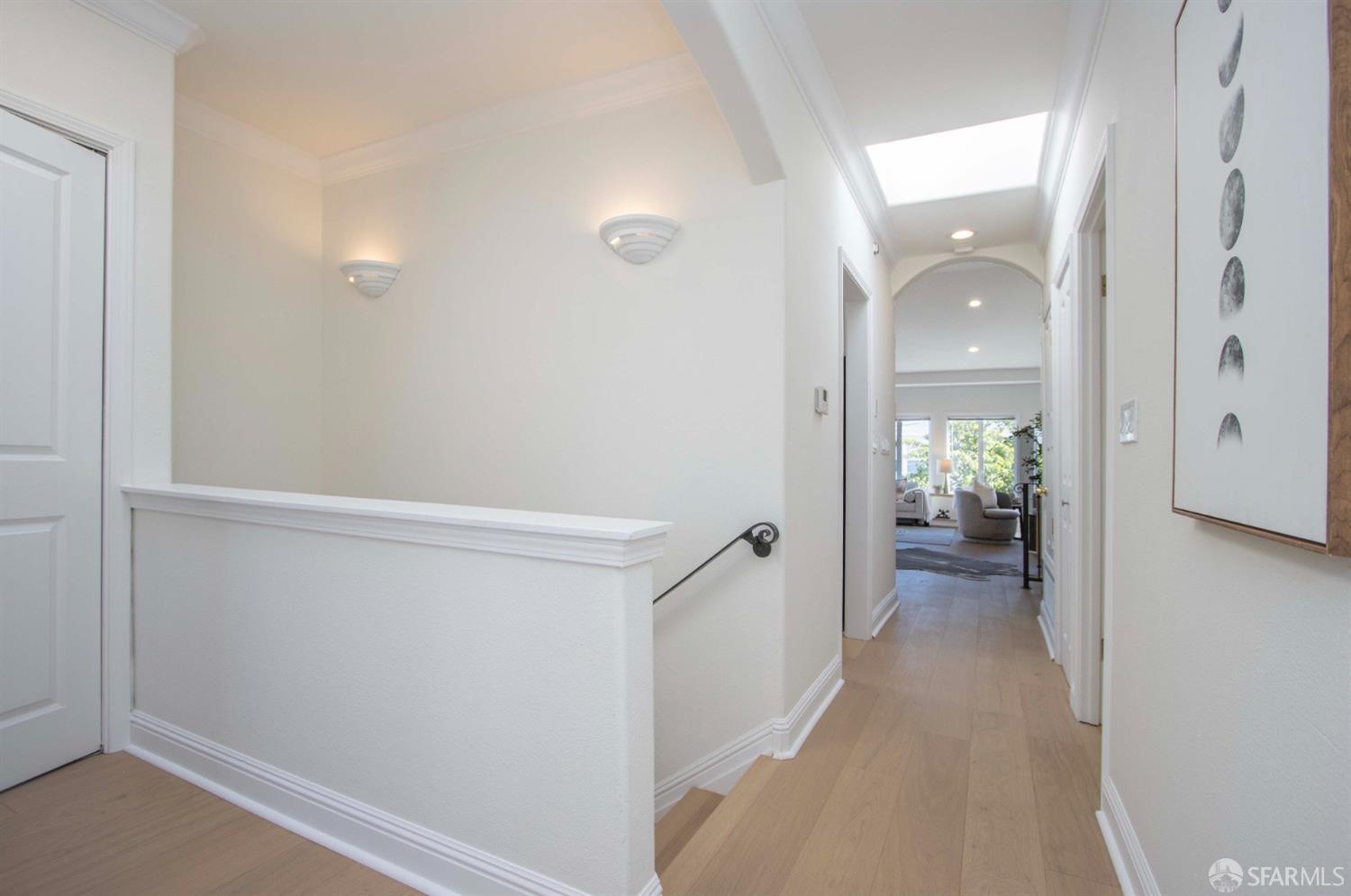 Detail Gallery Image 11 of 38 For 1623 Quesada Ave, San Francisco,  CA 94124 - 4 Beds | 2/1 Baths