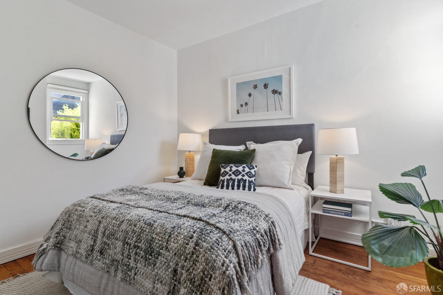 Detail Gallery Image 30 of 49 For 1156 Treat Ave #B,  San Francisco,  CA 94110 - 3 Beds | 1/1 Baths