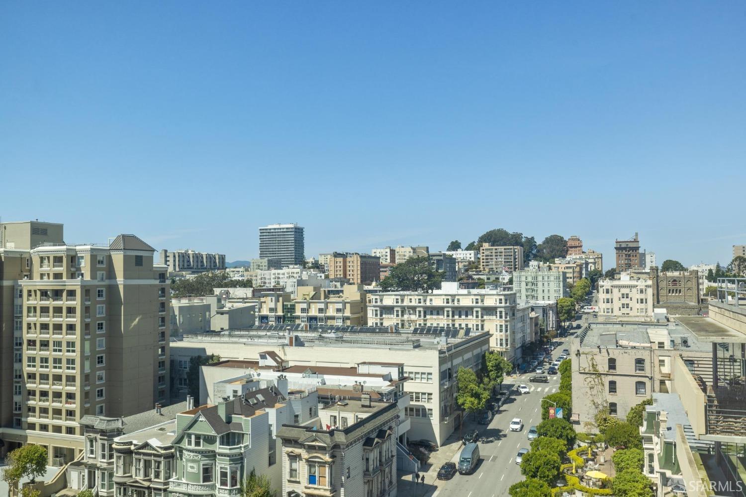 Detail Gallery Image 5 of 60 For 1388 Gough St #1201,  San Francisco,  CA 94109 - 2 Beds | 2 Baths