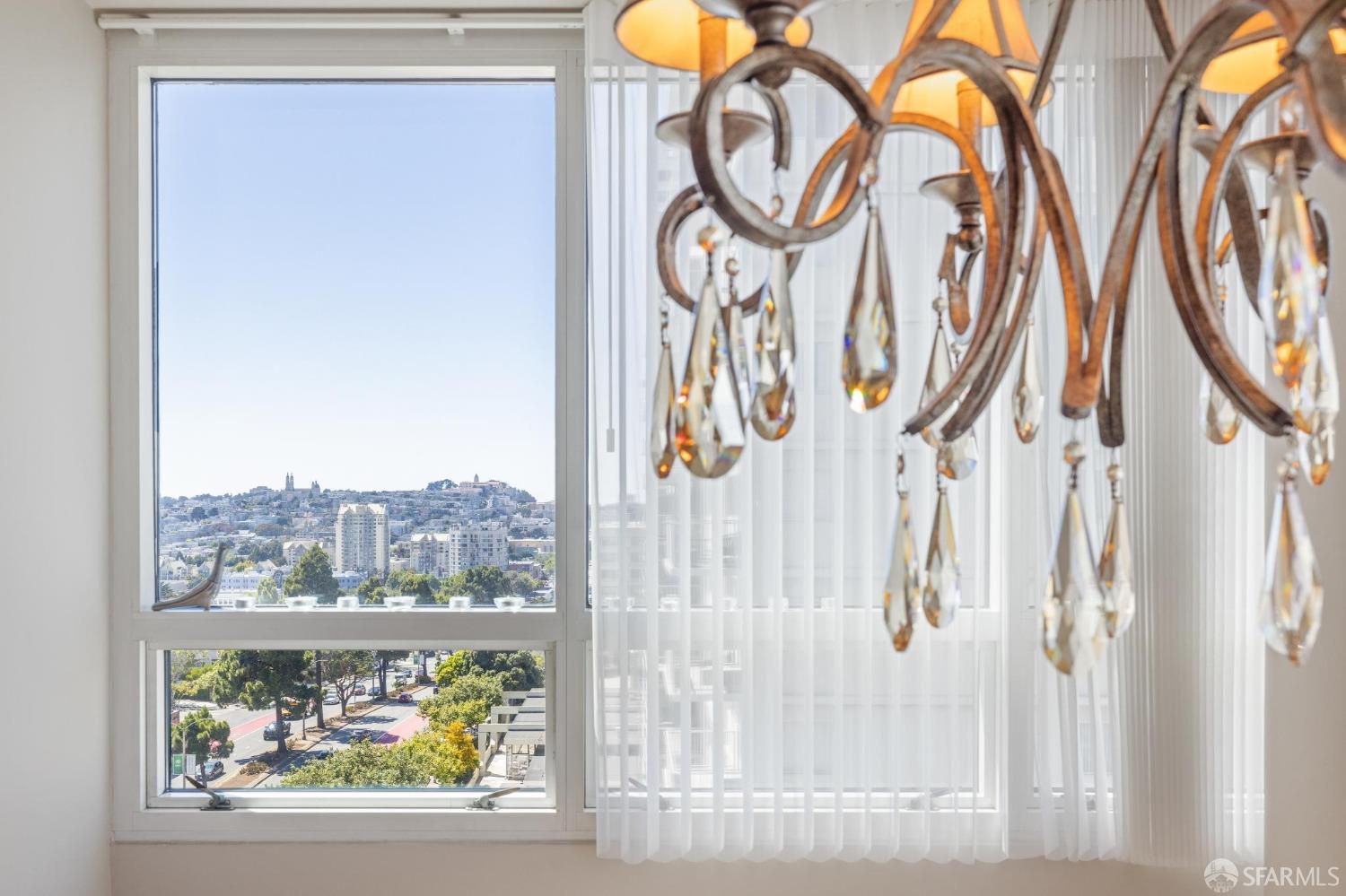 Detail Gallery Image 11 of 60 For 1388 Gough St #1201,  San Francisco,  CA 94109 - 2 Beds | 2 Baths