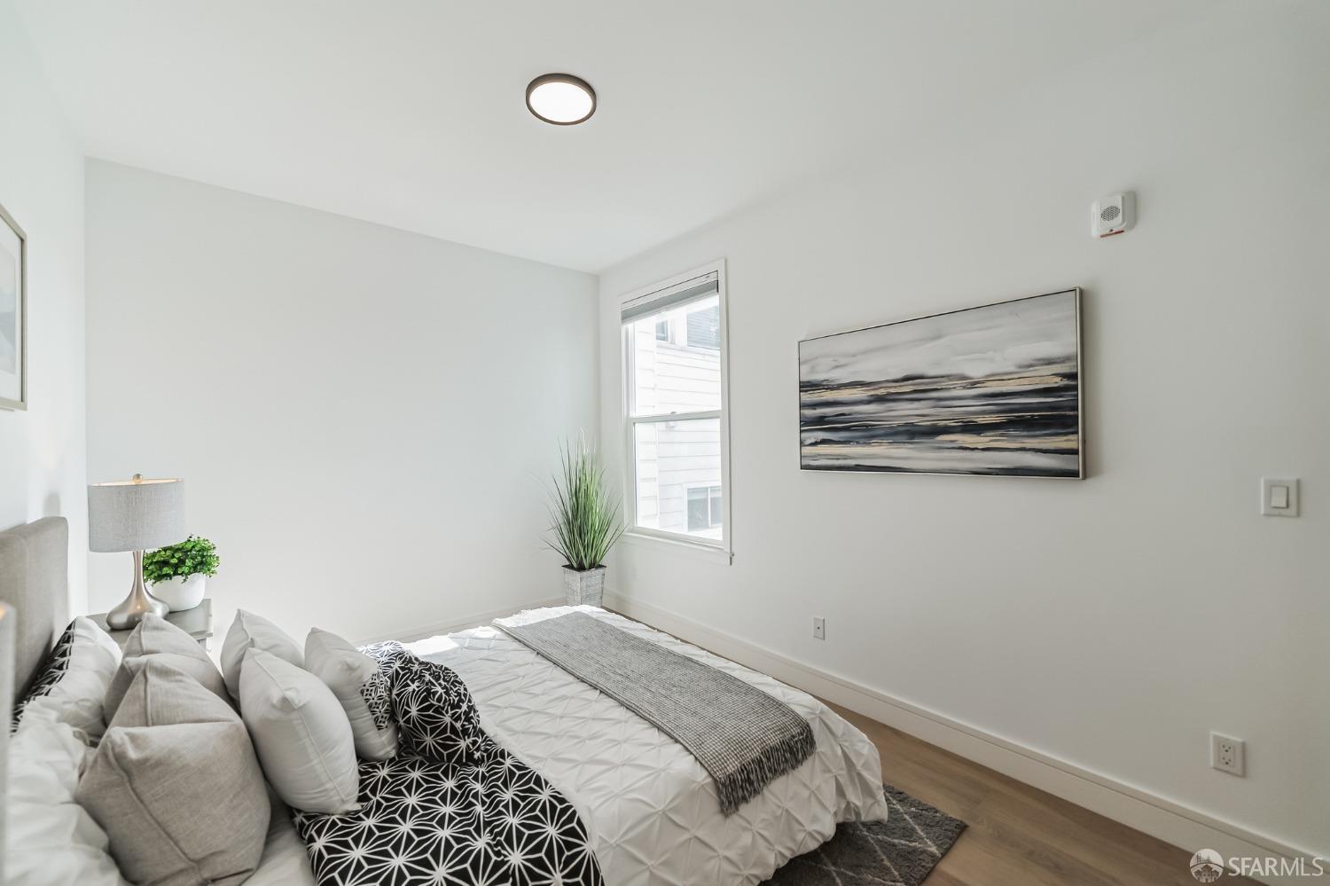 Detail Gallery Image 21 of 34 For 1492 Larkin St #6,  San Francisco,  CA 94109 - 2 Beds | 2 Baths