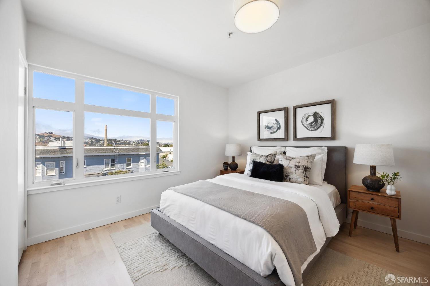 Detail Gallery Image 24 of 44 For 4343 3rd St #403,  San Francisco,  CA 94124 - 3 Beds | 2 Baths