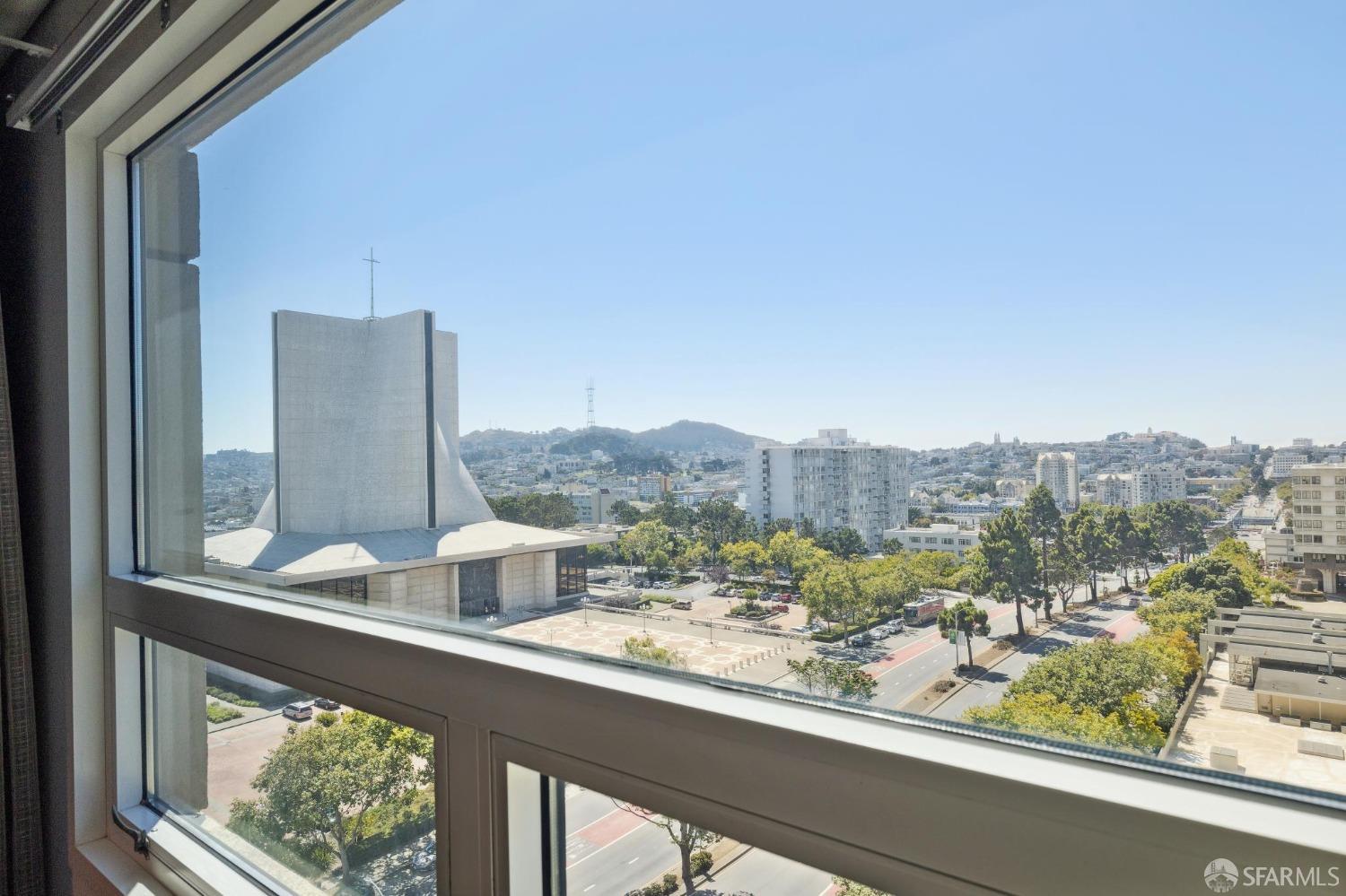 Detail Gallery Image 19 of 60 For 1388 Gough St #1201,  San Francisco,  CA 94109 - 2 Beds | 2 Baths