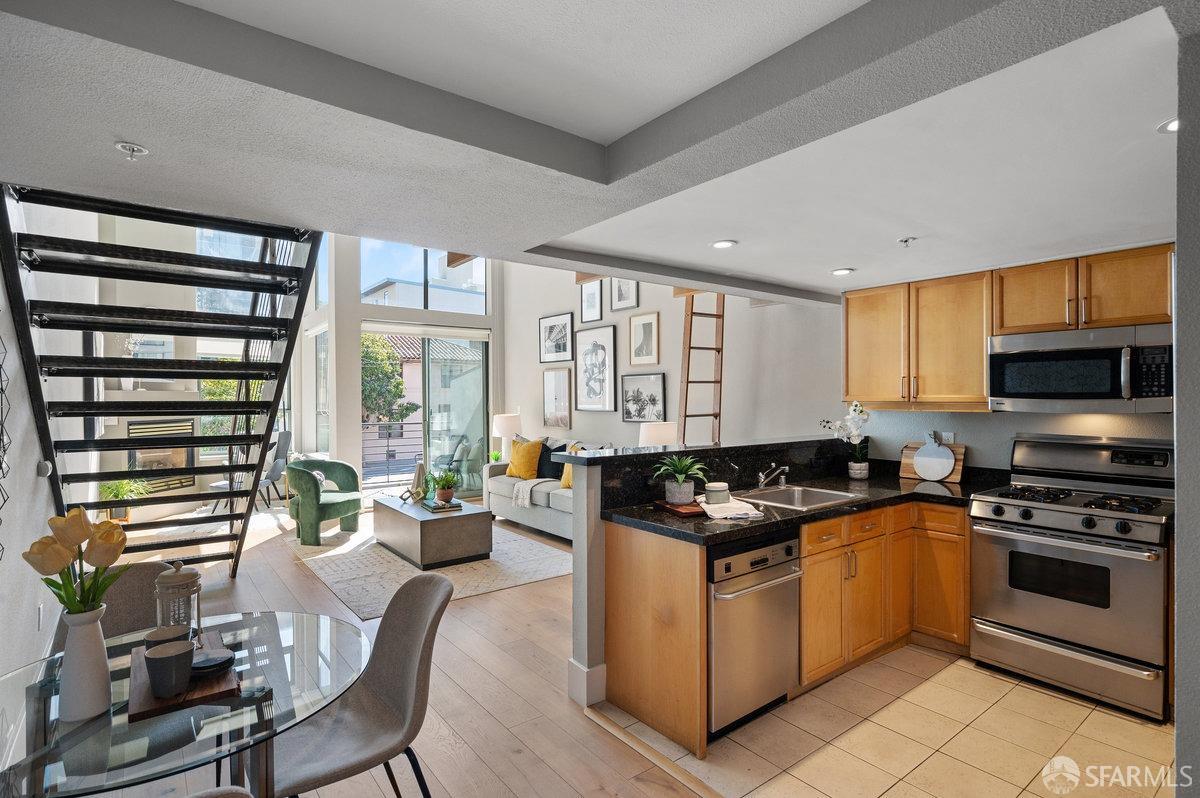 Detail Gallery Image 8 of 22 For 2068 3rd St #5,  San Francisco,  CA 94107 - 1 Beds | 2 Baths