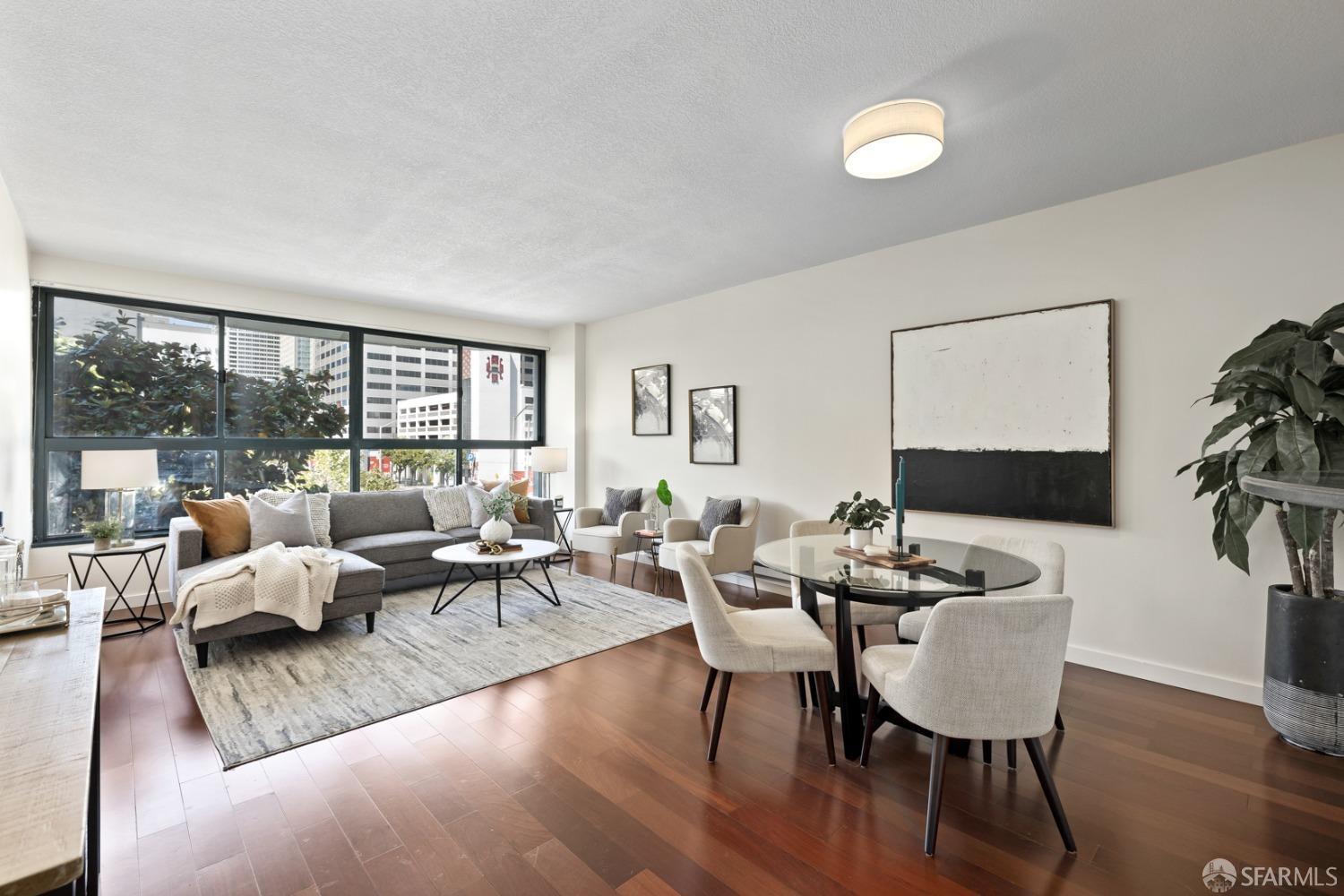 Detail Gallery Image 1 of 34 For 300 3rd St #424,  San Francisco,  CA 94107 - 1 Beds | 1/1 Baths