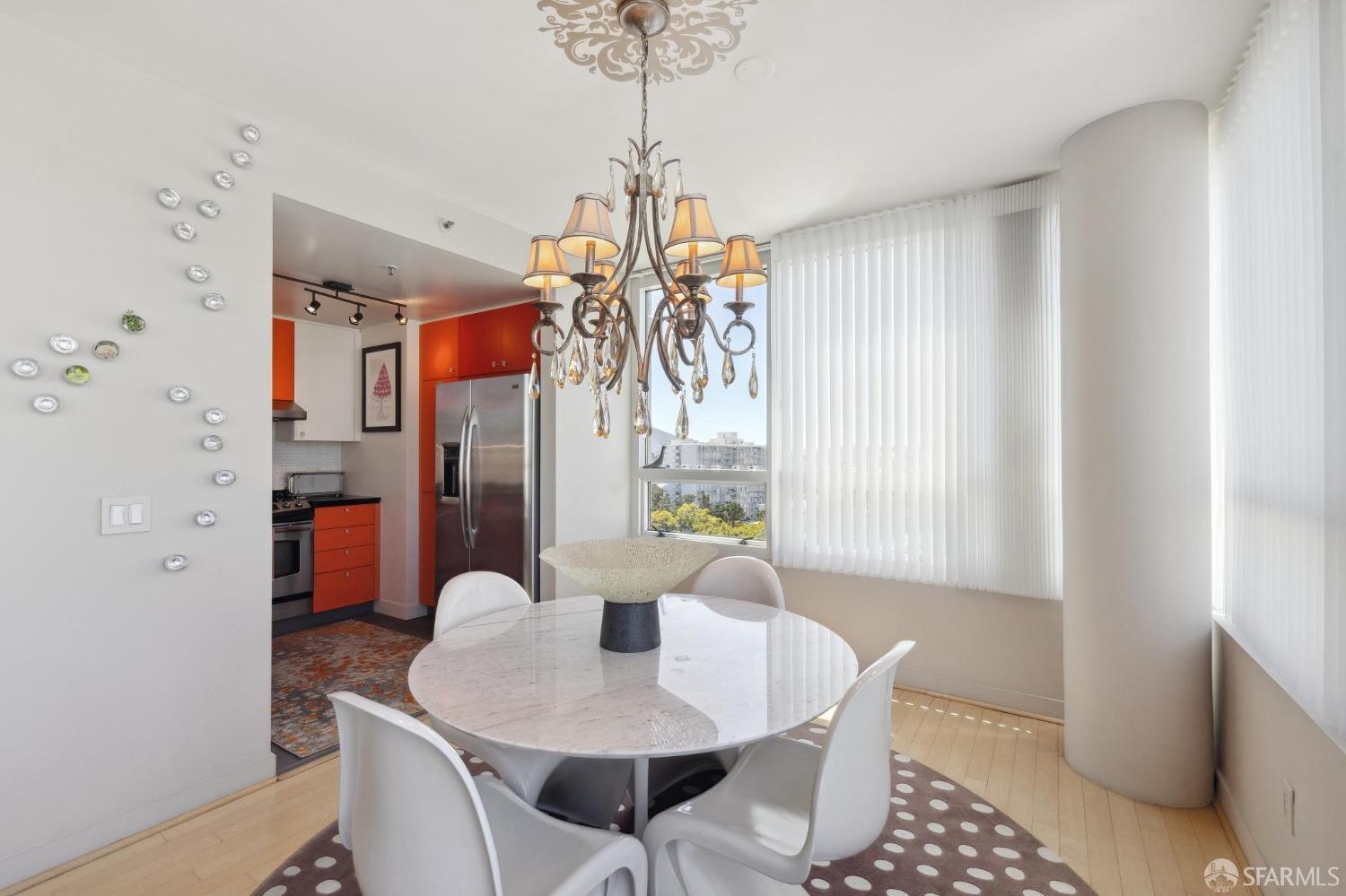 Detail Gallery Image 12 of 60 For 1388 Gough St #1201,  San Francisco,  CA 94109 - 2 Beds | 2 Baths