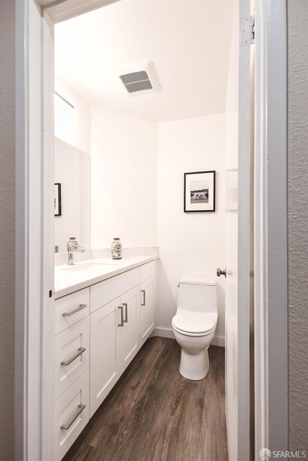 Detail Gallery Image 10 of 12 For 1360 9th Ave #7,  San Francisco,  CA 94122 - 2 Beds | 1/1 Baths