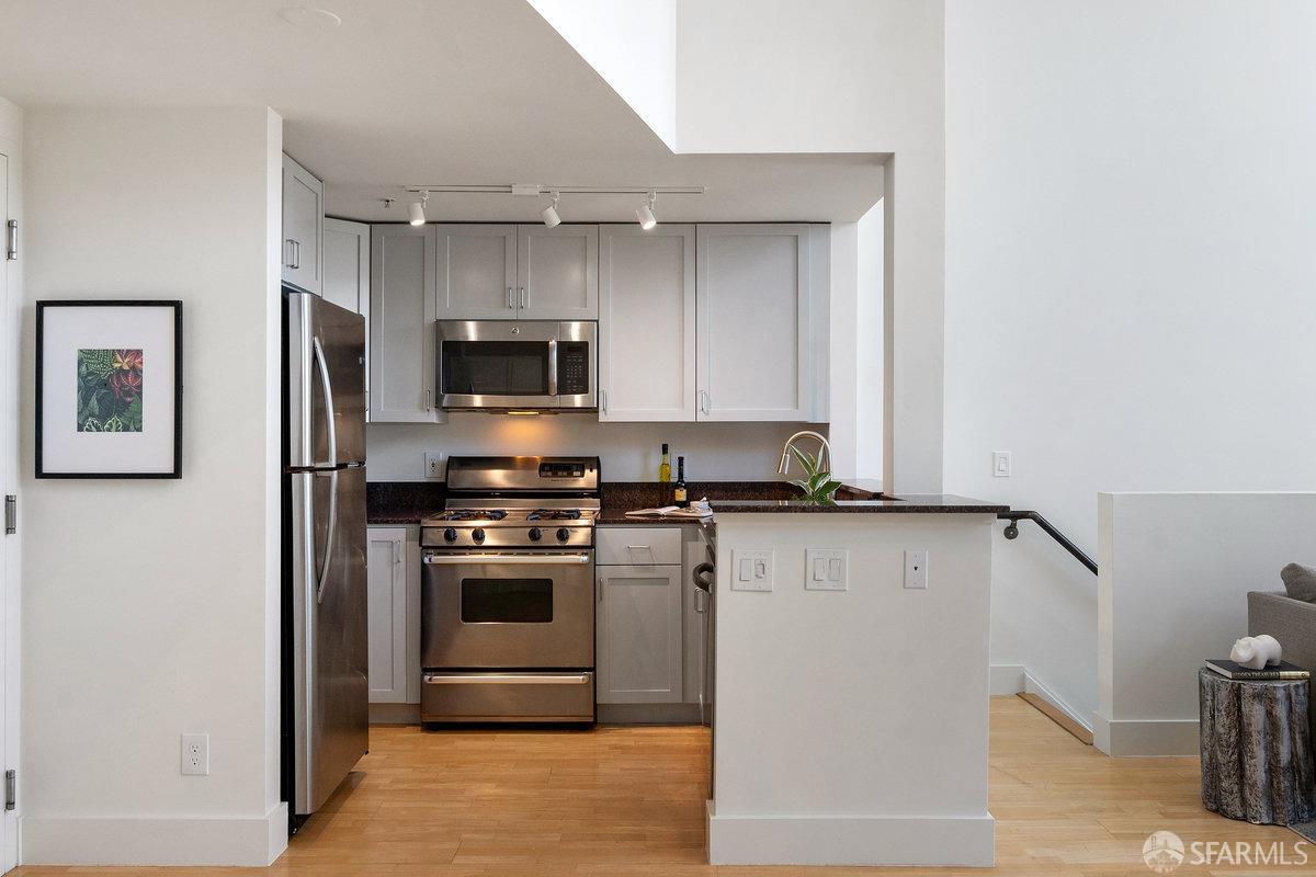 Detail Gallery Image 9 of 38 For 260 Clara St #1,  San Francisco,  CA 94107 - 2 Beds | 2/1 Baths