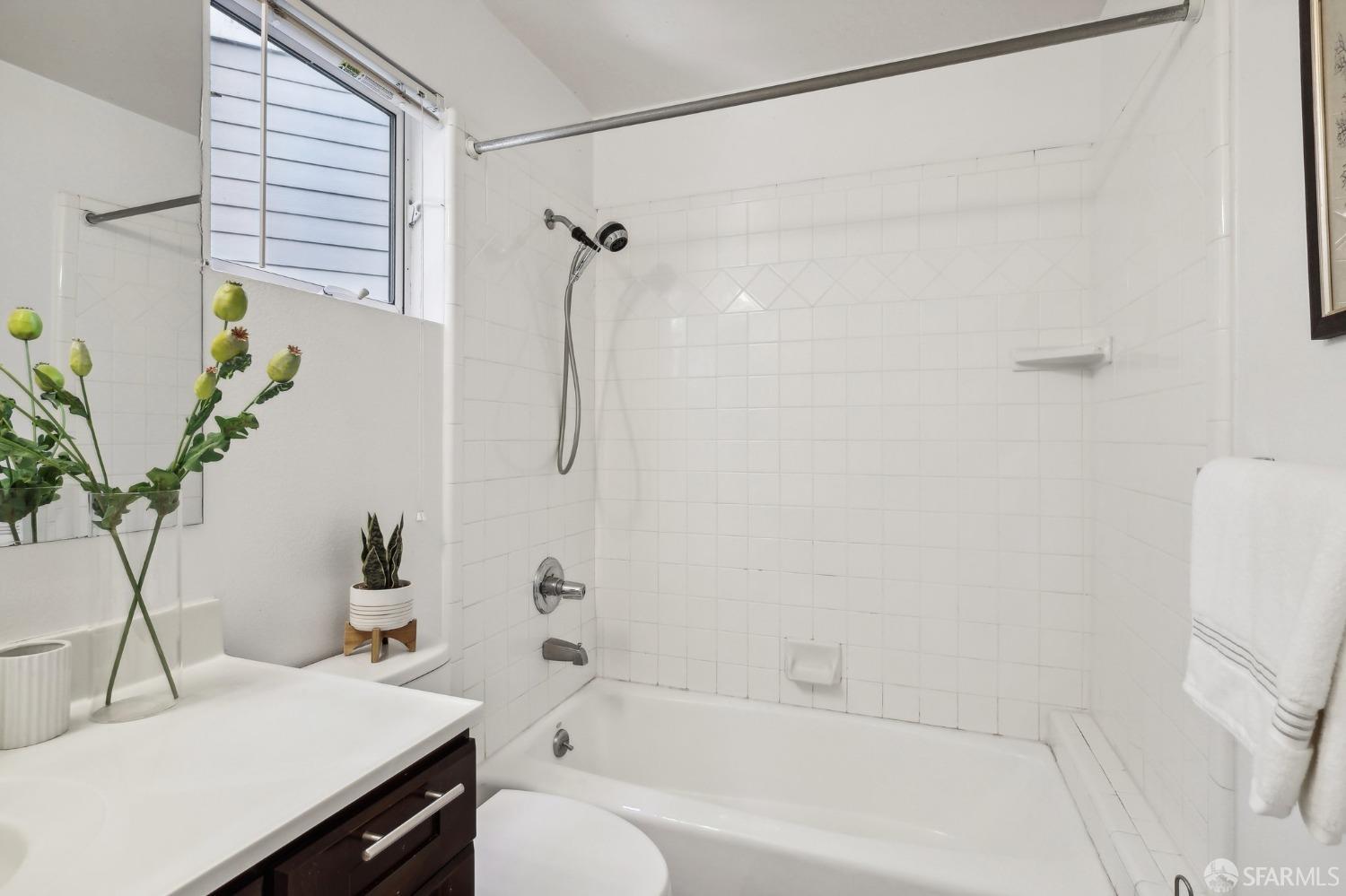 Detail Gallery Image 20 of 40 For 28 Jennifer Pl, San Francisco,  CA 94107 - 3 Beds | 2 Baths