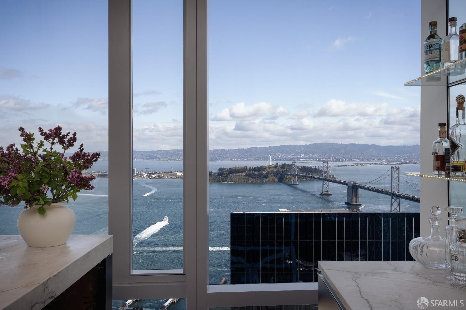 Detail Gallery Image 9 of 17 For 181 Fremont St 66a,  San Francisco,  CA 94105 - 2 Beds | 2/1 Baths