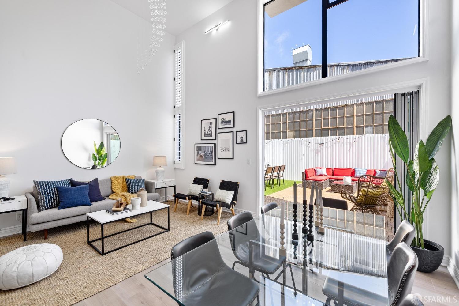 Detail Gallery Image 1 of 27 For 469 Clementina St #4,  San Francisco,  CA 94103 - 1 Beds | 1 Baths