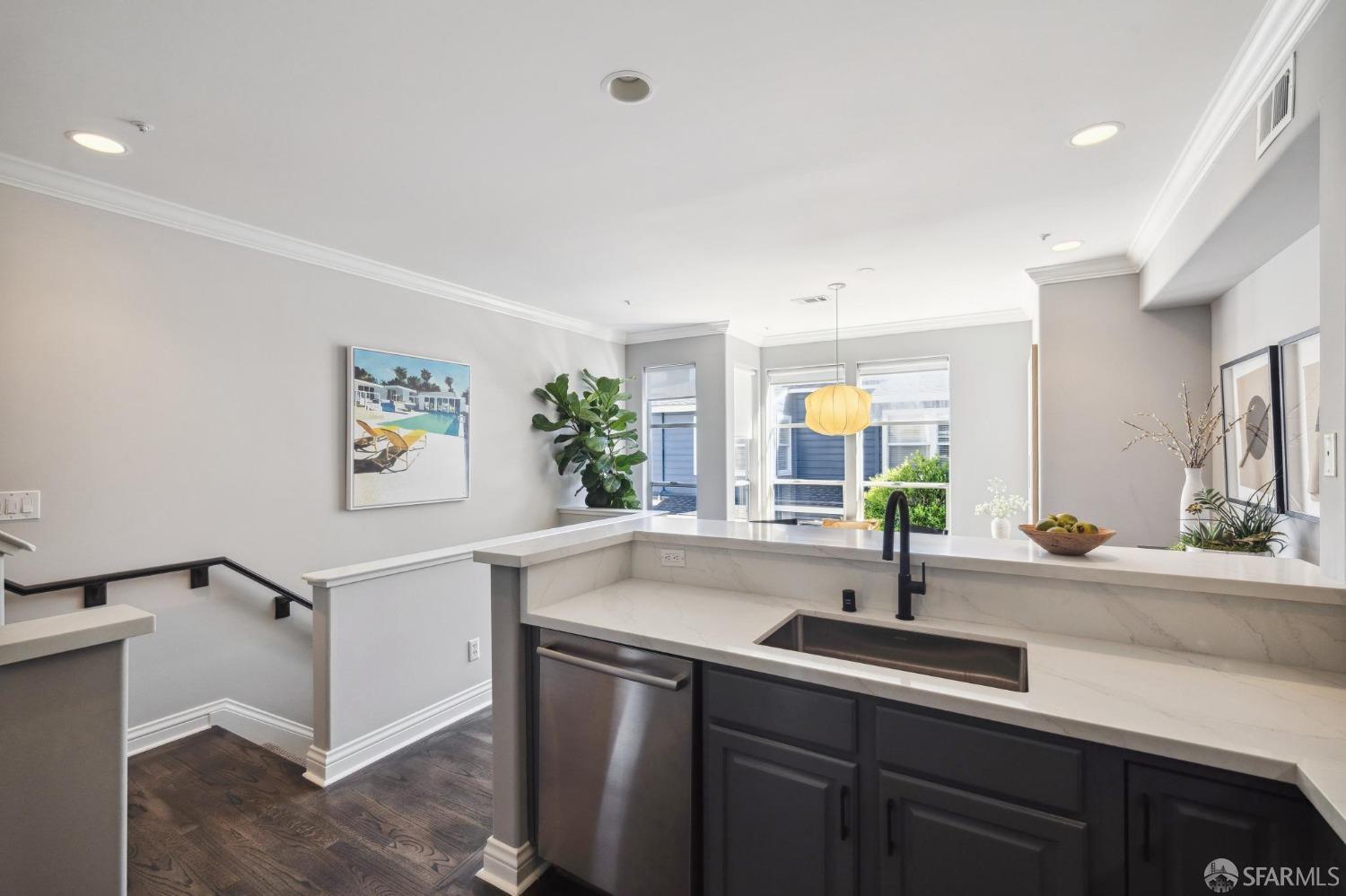 Detail Gallery Image 20 of 45 For 4150 17th St #24,  San Francisco,  CA 94114 - 2 Beds | 2 Baths