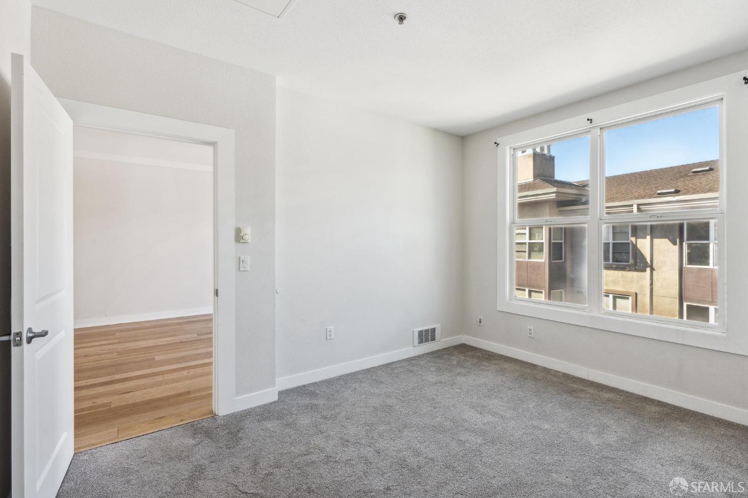 Detail Gallery Image 28 of 44 For 301 Crescent Ct #3411,  San Francisco,  CA 94134 - 1 Beds | 1 Baths