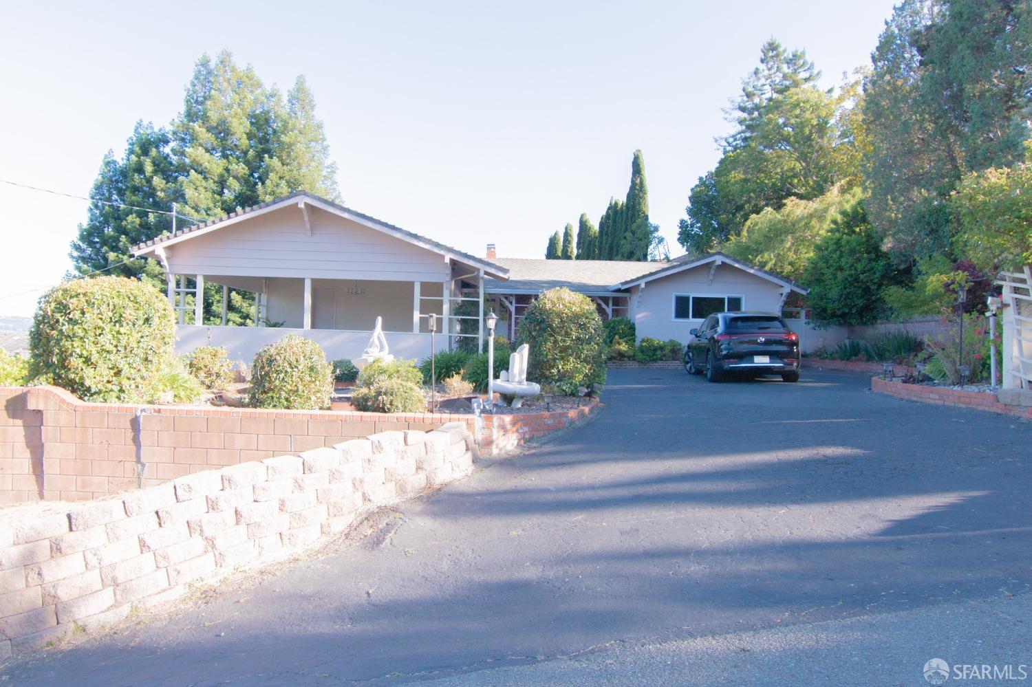 Detail Gallery Image 67 of 95 For 17447 Parker Rd, Castro Valley,  CA 94546 - 4 Beds | 3/1 Baths