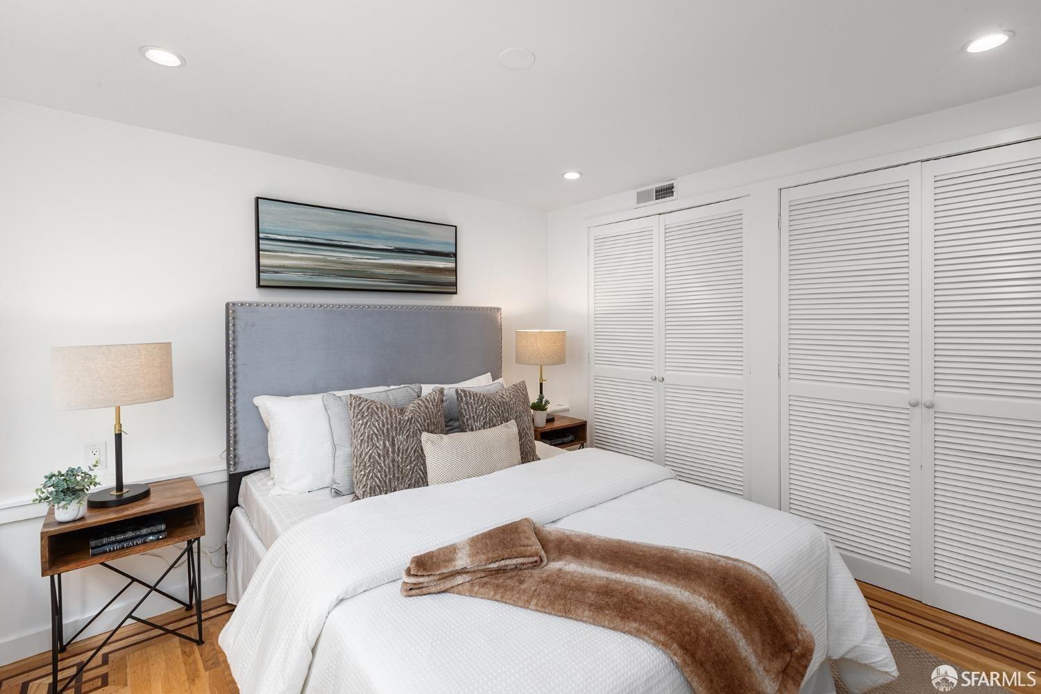 Detail Gallery Image 10 of 15 For 1763 Oak St, San Francisco,  CA 94117 - 1 Beds | 1 Baths