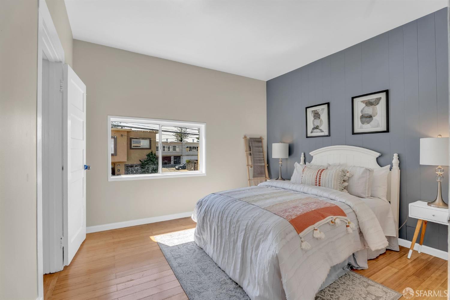 Detail Gallery Image 6 of 25 For 349 Guttenberg St, San Francisco,  CA 94112 - 2 Beds | 1 Baths