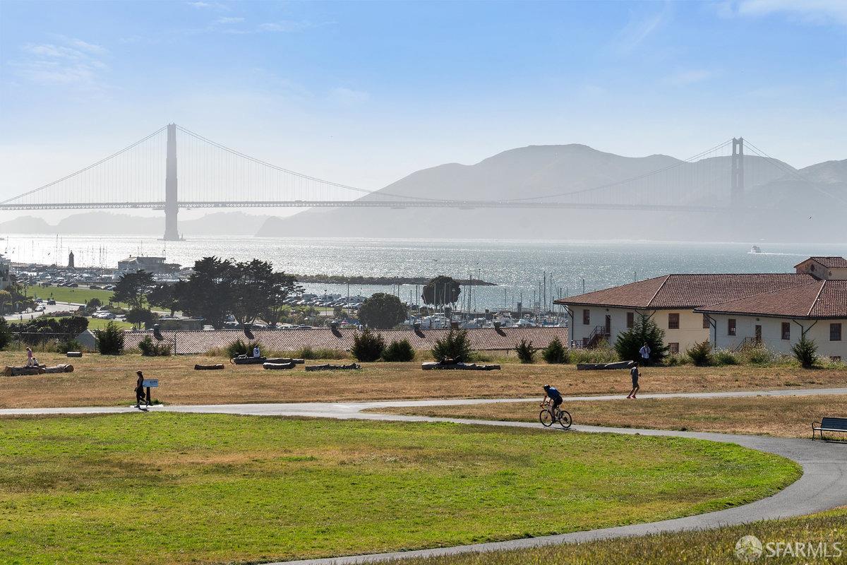 Detail Gallery Image 51 of 61 For 1937 Greenwich St, San Francisco,  CA 94123 - 2 Beds | 2/1 Baths