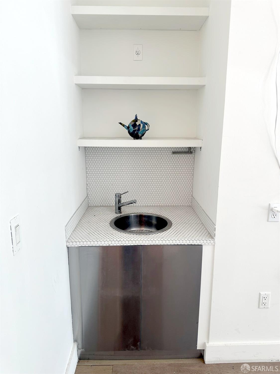 Detail Gallery Image 8 of 15 For 832 Sutter St #100,  San Francisco,  CA 94109 - – Beds | – Baths