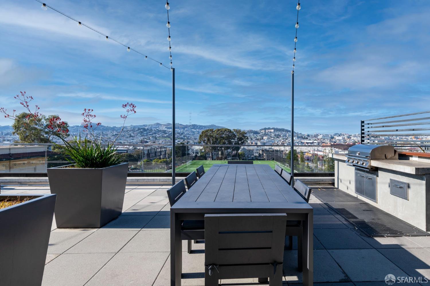 Detail Gallery Image 33 of 42 For 338 Potrero Ave #808,  San Francisco,  CA 94103 - 2 Beds | 2 Baths