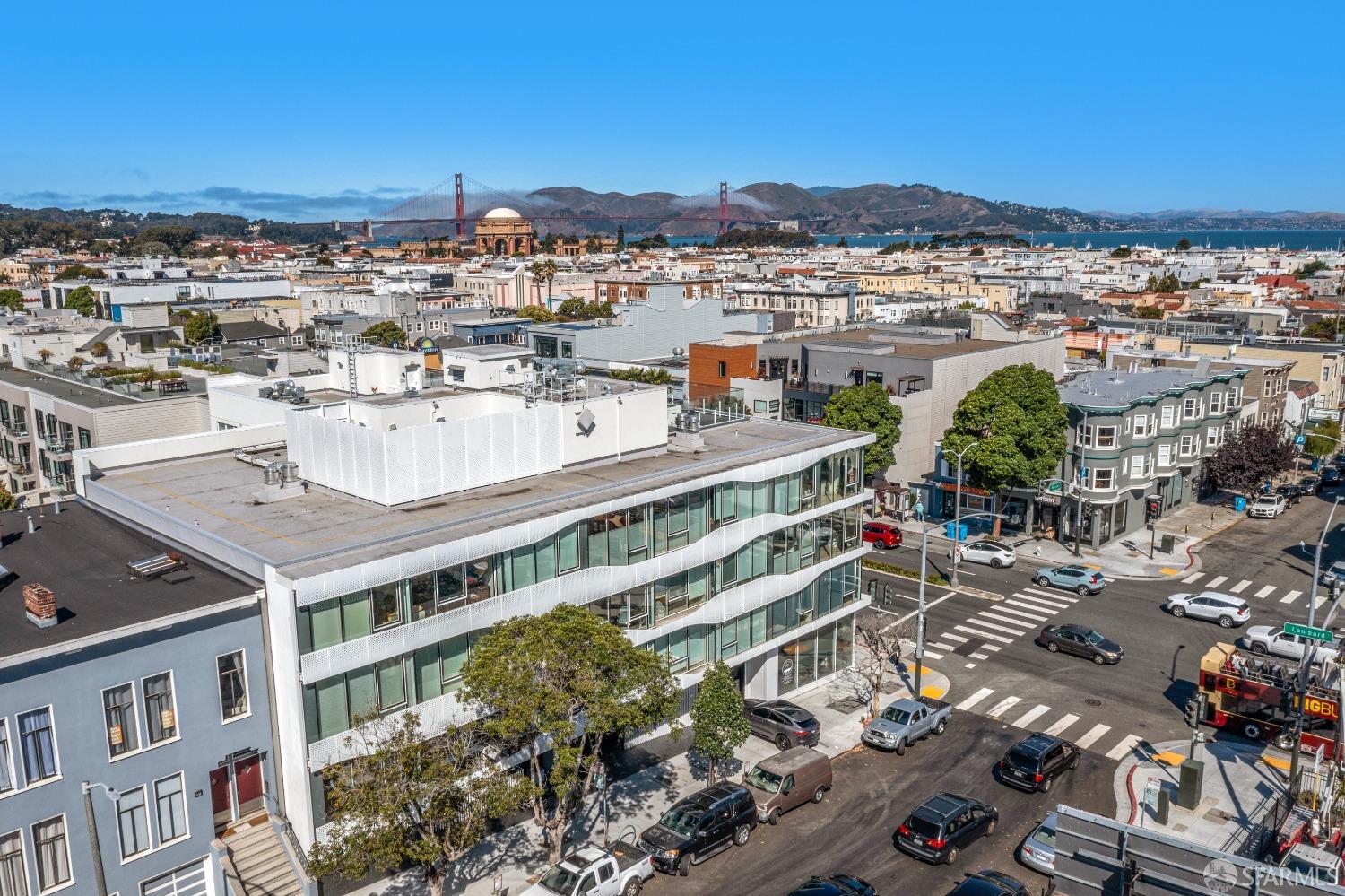 Detail Gallery Image 33 of 64 For 3131 Pierce St #303,  San Francisco,  CA 94123 - 2 Beds | 2 Baths