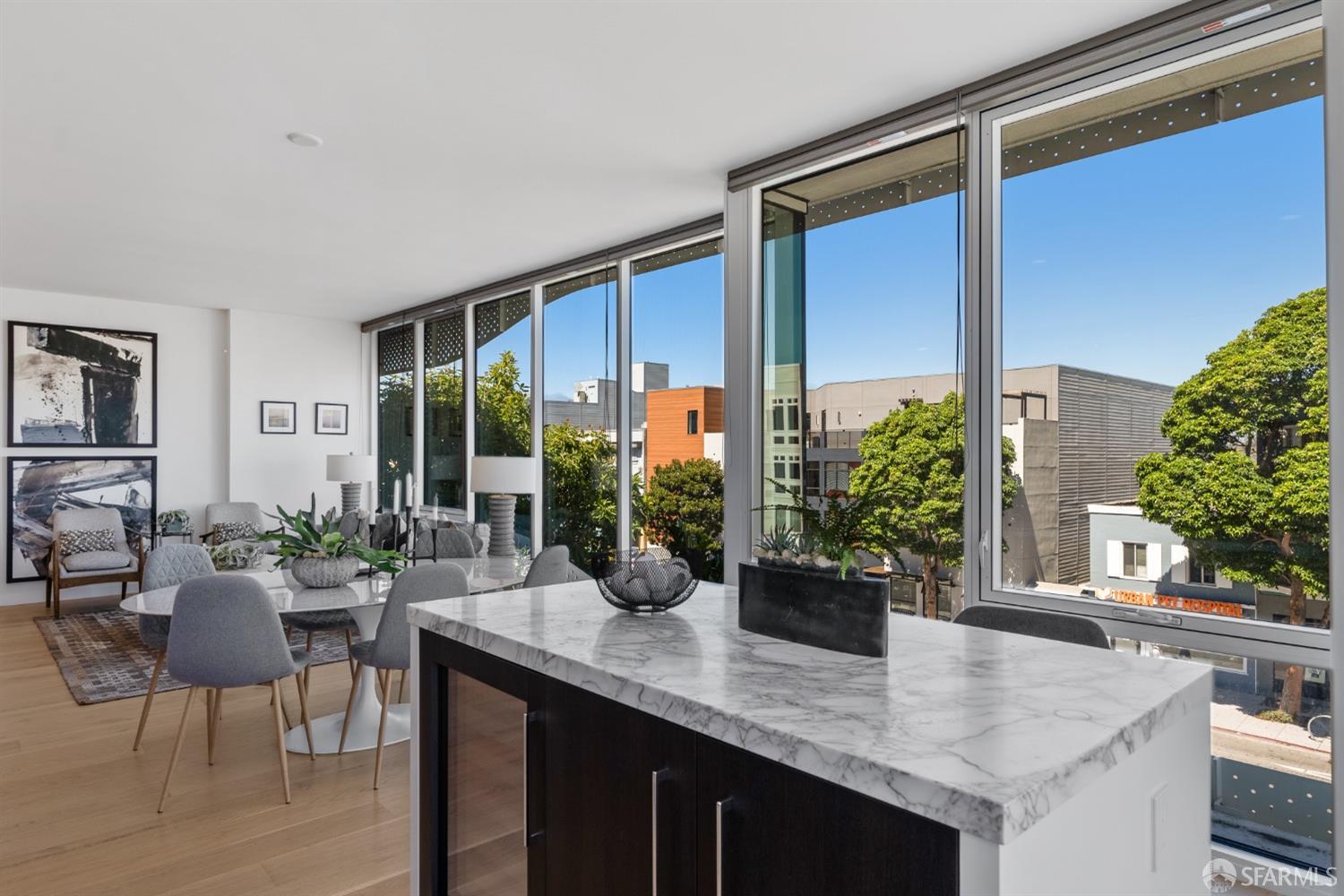 Detail Gallery Image 8 of 64 For 3131 Pierce St #303,  San Francisco,  CA 94123 - 2 Beds | 2 Baths