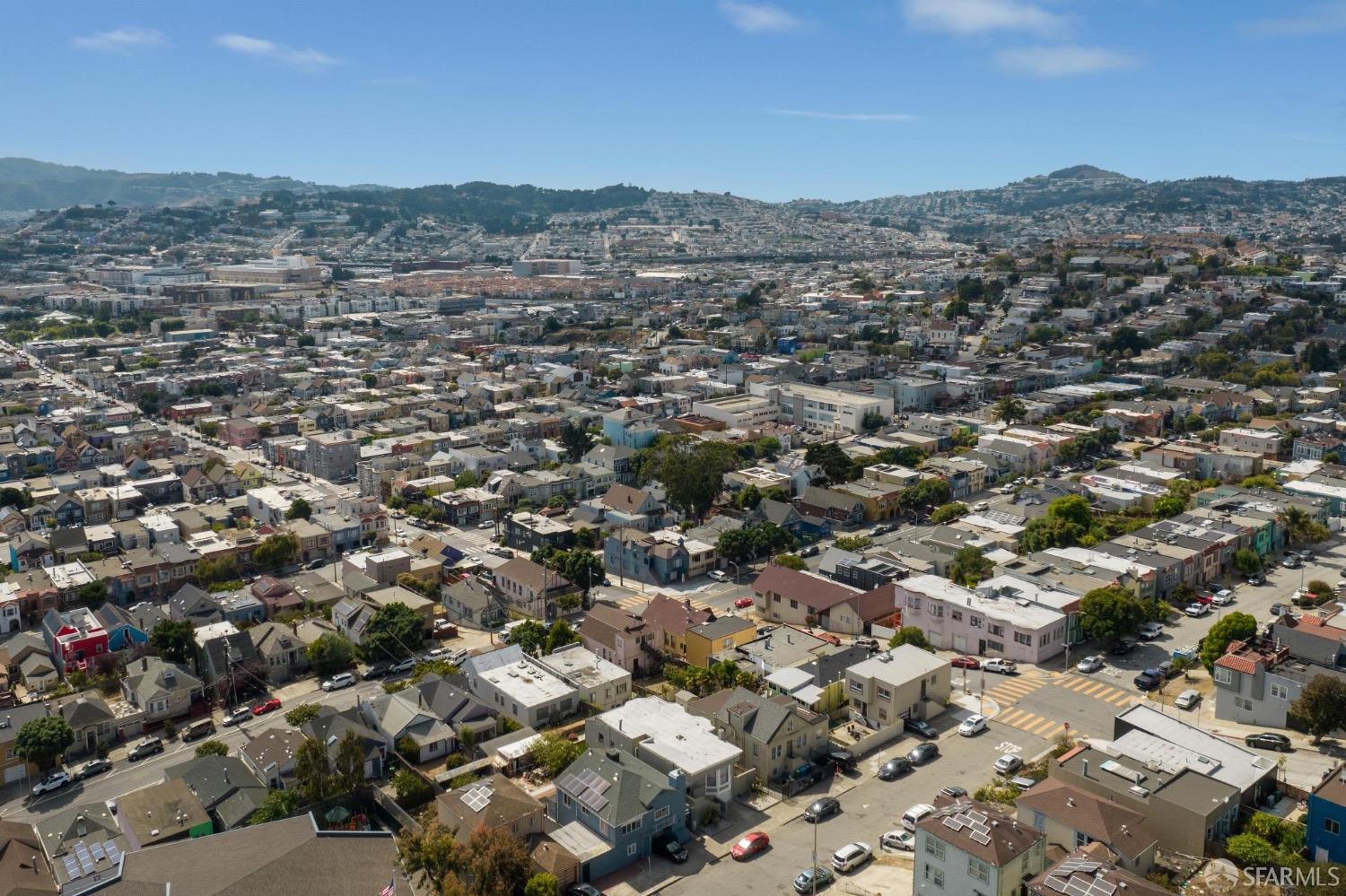 Detail Gallery Image 94 of 99 For 1375 Oakdale Ave, San Francisco,  CA 94124 - 4 Beds | 3/1 Baths