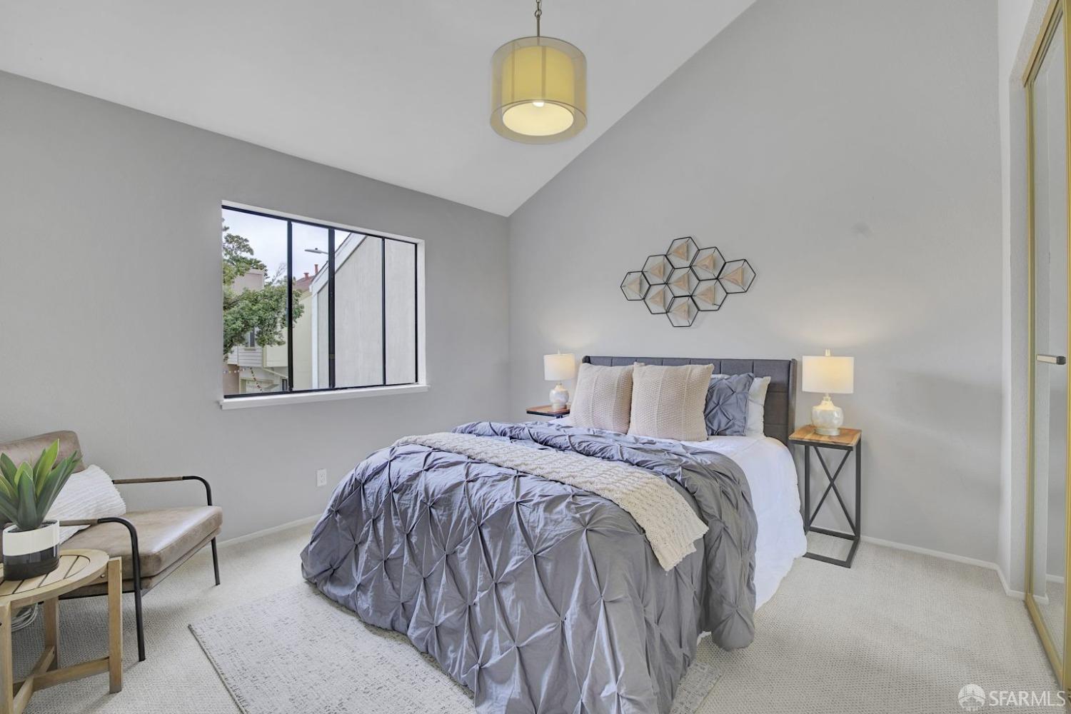 Detail Gallery Image 23 of 60 For 6 Hillview Ct, San Francisco,  CA 94124 - 3 Beds | 2 Baths