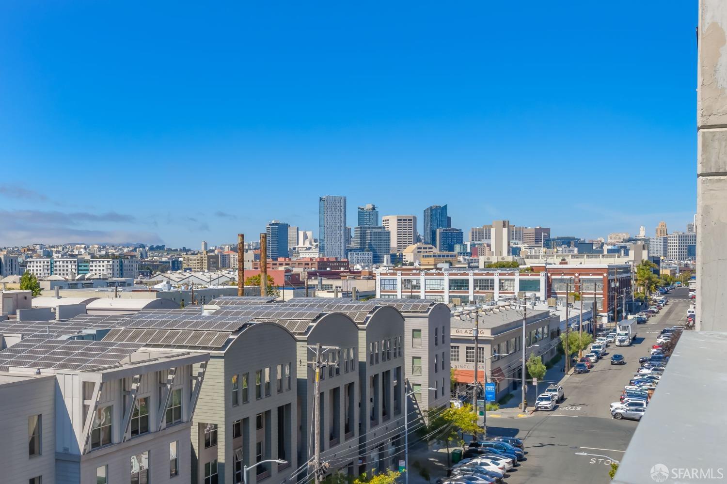 Detail Gallery Image 41 of 48 For 685 Florida St #2,  San Francisco,  CA 94110 - 3 Beds | 2 Baths