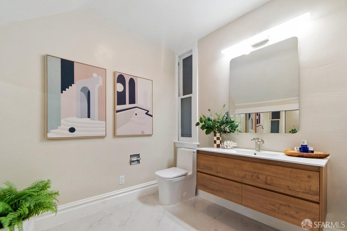 Detail Gallery Image 12 of 43 For 2286 Filbert St, San Francisco,  CA 94123 - 2 Beds | 1/1 Baths