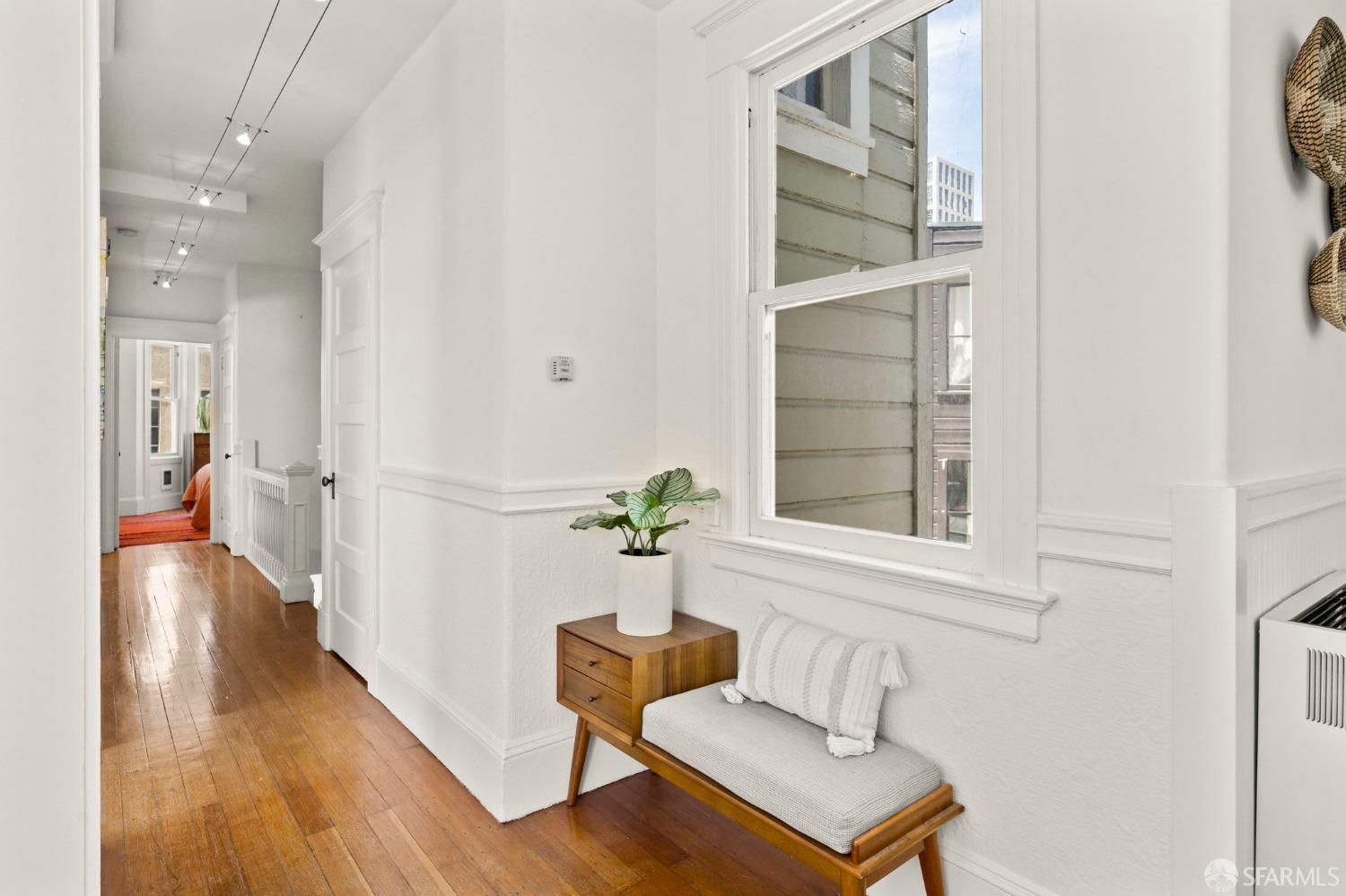 Detail Gallery Image 9 of 31 For 743 Minna St a,  San Francisco,  CA 94103 - 2 Beds | 1 Baths