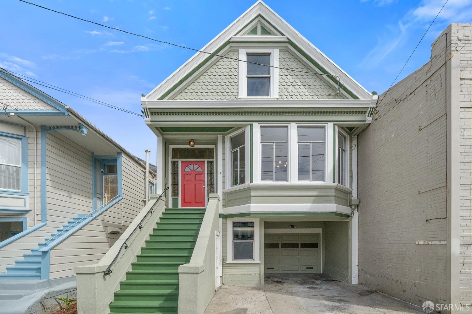 Detail Gallery Image 1 of 95 For 14 Francis St, San Francisco,  CA 94112 - 5 Beds | 2/1 Baths