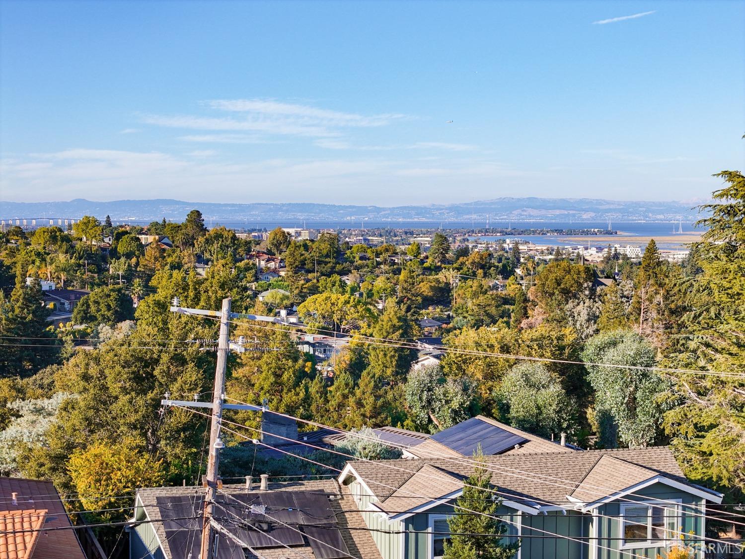 Detail Gallery Image 44 of 45 For 10 Granite Ct, San Carlos,  CA 94070 - 3 Beds | 2 Baths