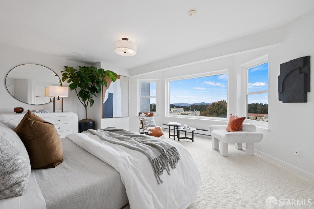 Detail Gallery Image 5 of 67 For 222 Parnassus Ave #G,  San Francisco,  CA 94117 - 3 Beds | 2/1 Baths