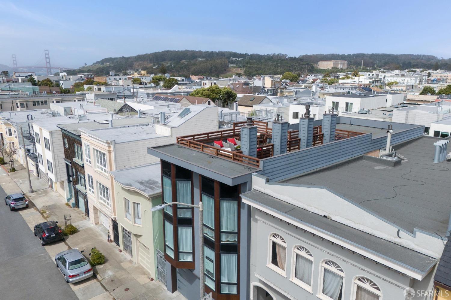 Detail Gallery Image 4 of 48 For 340 25th Ave #B,  San Francisco,  CA 94121 - 3 Beds | 2/1 Baths