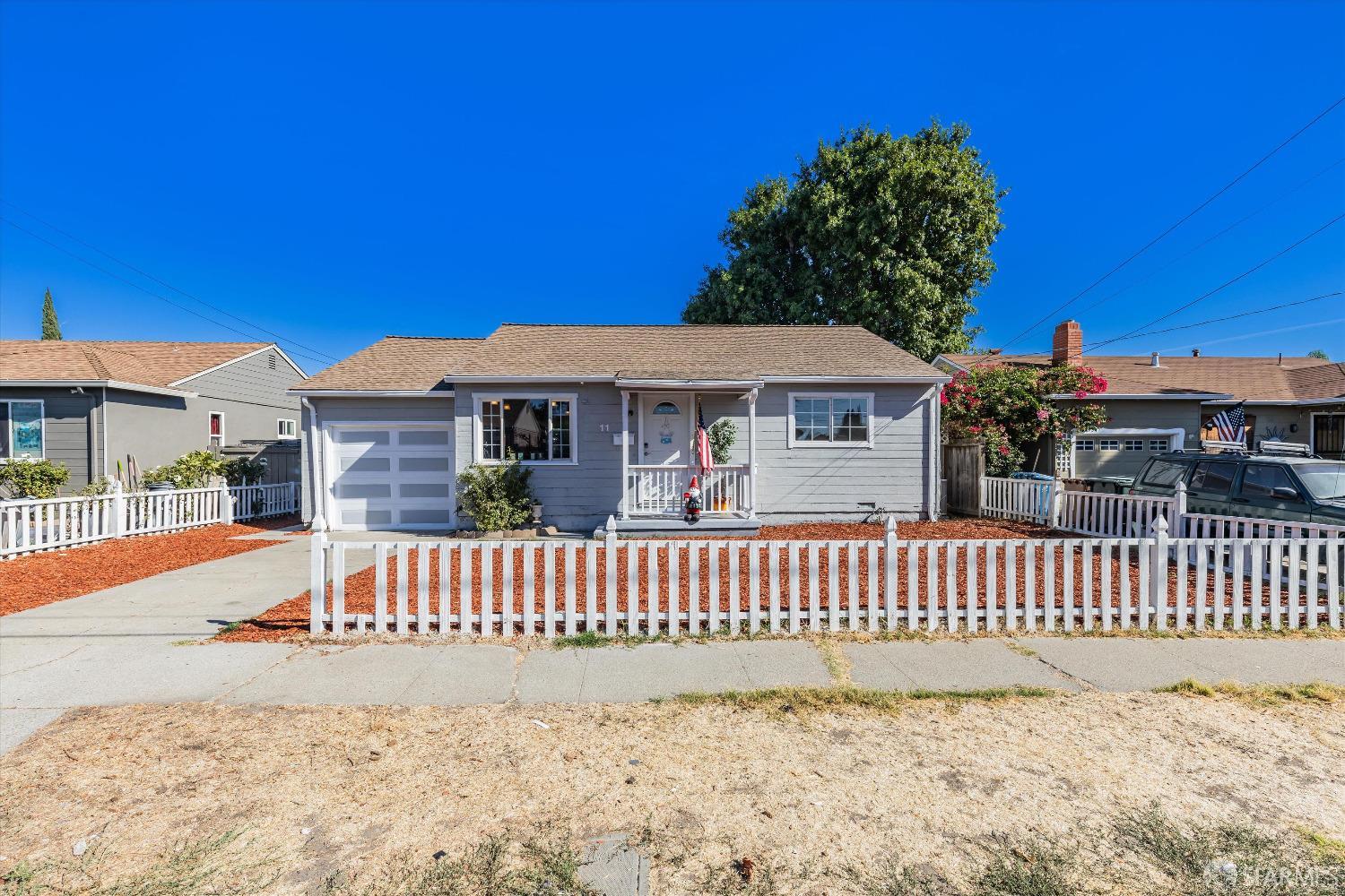 Detail Gallery Image 1 of 1 For 11 E Madill St, Antioch,  CA 94509 - 3 Beds | 1 Baths