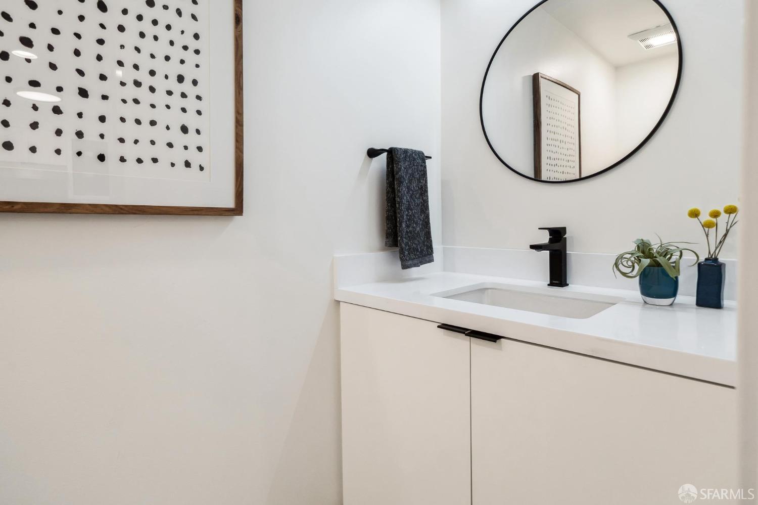 Detail Gallery Image 14 of 43 For 11 Haight St #3,  San Francisco,  CA 94102 - 1 Beds | 1 Baths