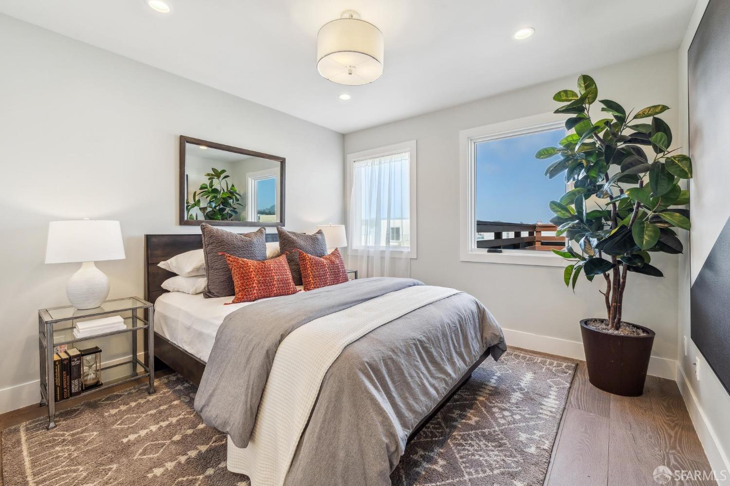 Detail Gallery Image 36 of 48 For 340 25th Ave #B,  San Francisco,  CA 94121 - 3 Beds | 2/1 Baths