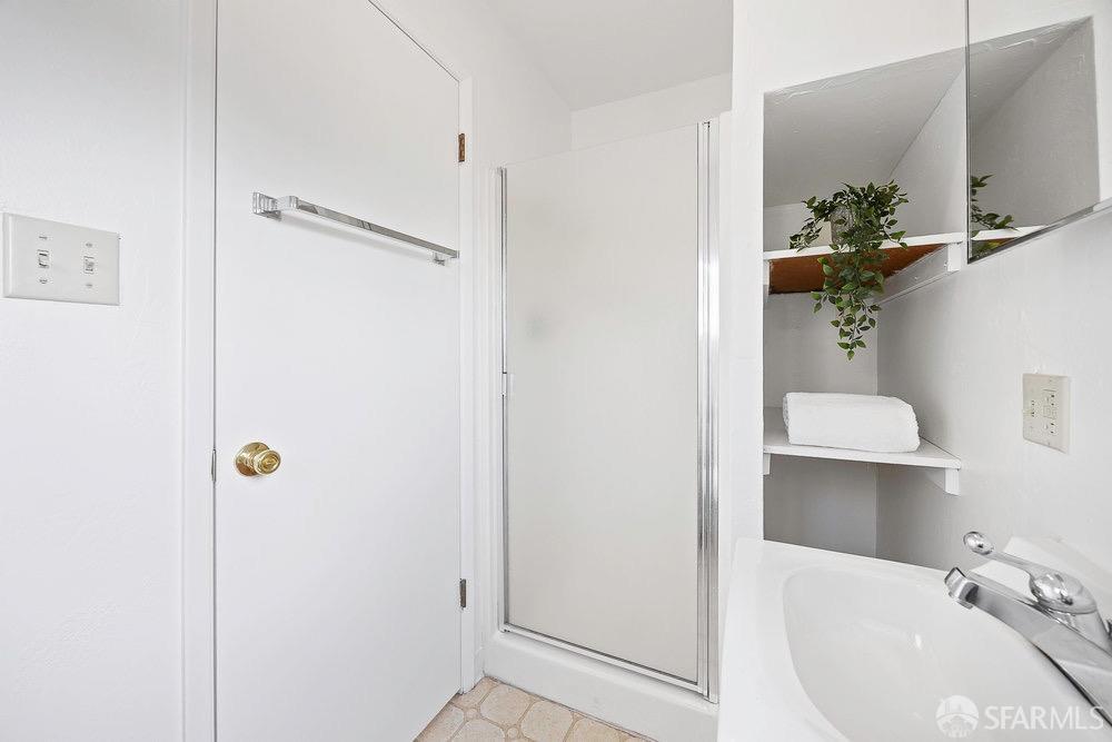 Detail Gallery Image 11 of 28 For 741 Arguello Blvd, San Francisco,  CA 94118 - 5 Beds | 2 Baths